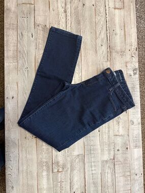 Size 29 Banana Republic Women's Dark Navy Skinny Jeans (1)